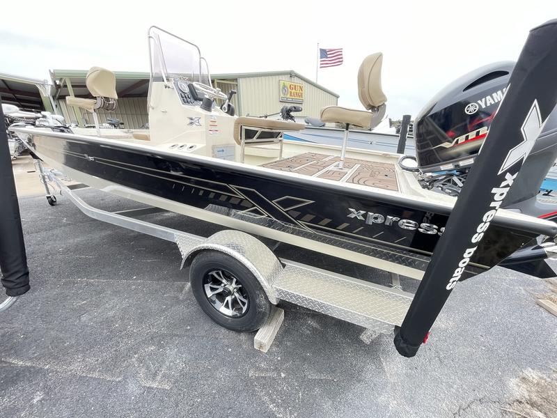 Xpress Boats For Sale in Texas by owner | 2024 Xpress H20 BAY